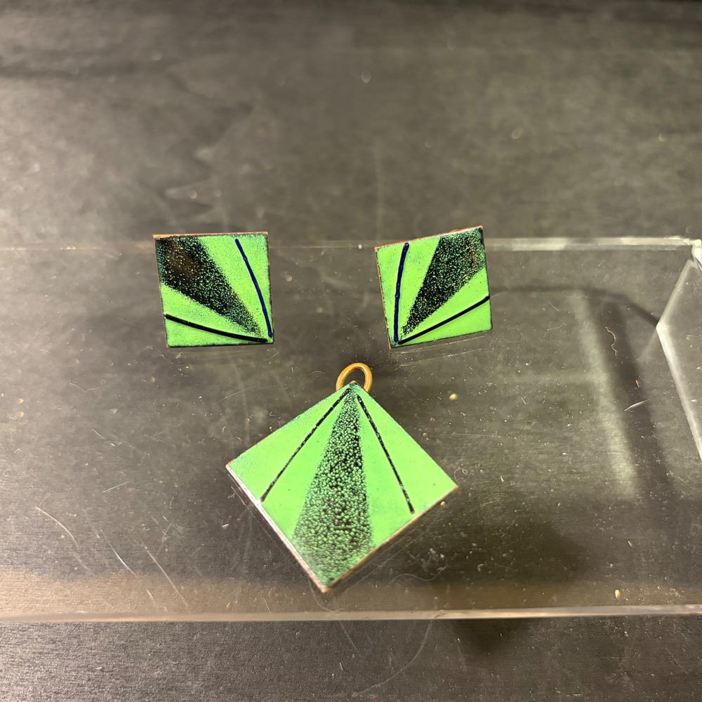 Vintage Enamel on Copper Jewelry Set Green Black Geometric‎ Earrings & Pendant